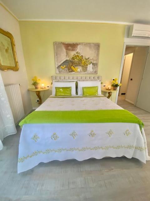 דסנזאנו דל גארדה Garda Blue Lake Home Luxury Appartment מראה חיצוני תמונה